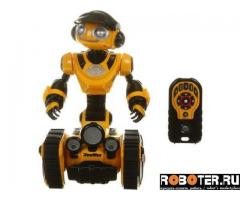 Робот Roborover